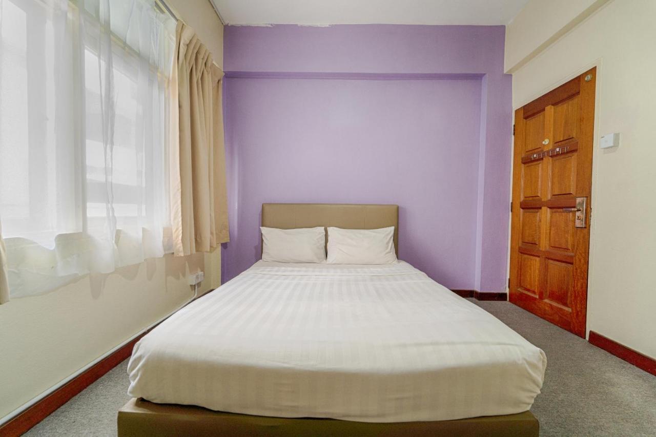 Spot On 89645 Ong'S Court Hotel George Town Exterior photo