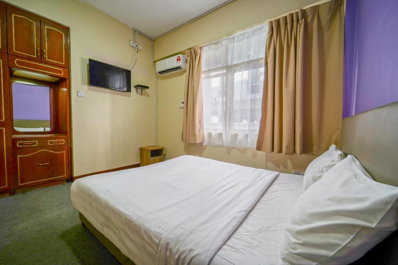 Spot On 89645 Ong'S Court Hotel George Town Exterior photo